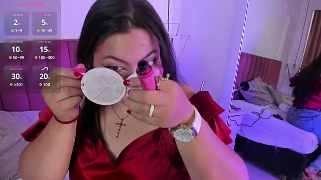 Tessa Sinclaire online show from February 28, 2026, 9:05 pm