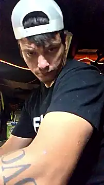 Snapshot of twistafatpipe chatting on September 18, 2025, 1:51 am twistafatpipe online show from September 18, 2025, 1:51 am