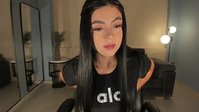 NataliaGaret online show from January 13, 2026, 2:06 am