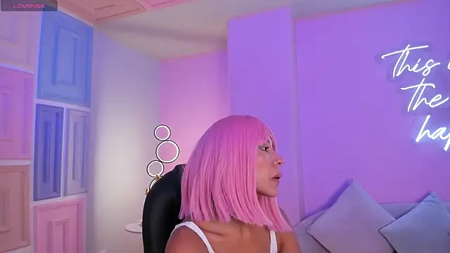 AmberColors  online show from November 26, 2025, 7:37 pm