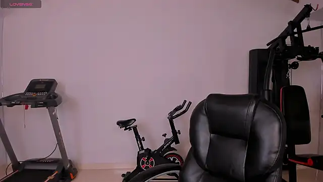 AmberColors  online show from March 4, 2026, 7:20 pm