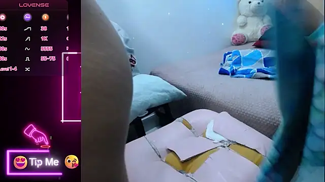 Papi Mami Live online show from September 27, 2025, 1:43 am