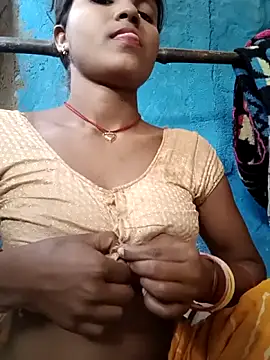 Snapshot of Harini_Gautam chatting on November 9, 2025, 8:56 am Harini Gautam online show from November 9, 2025, 8:56 am