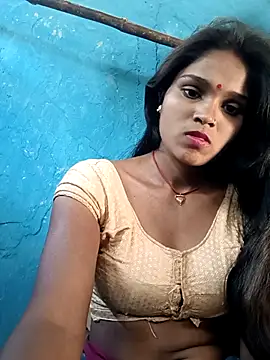 Snapshot of Harini_Gautam chatting on December 15, 2025, 7:56 am Harini Gautam online show from December 15, 2025, 7:56 am