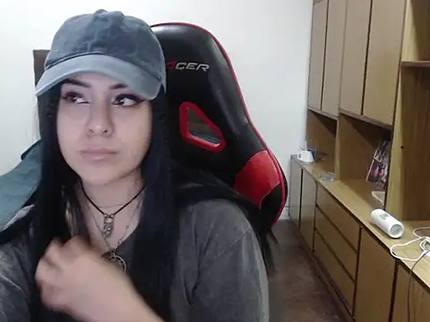 Snapshot of bluegoddessstoned chatting on September 19, 2025, 8:20 pm bluegoddessstoned online show from September 19, 2025, 8:20 pm