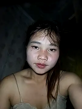 Snapshot of EllyBaby20 chatting on September 30, 2025, 4:28 am EllyBaby20 online show from September 30, 2025, 4:28 am