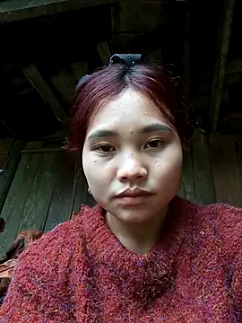 Snapshot of EllyBaby20 chatting on November 5, 2025, 8:25 am EllyBaby20 online show from November 5, 2025, 8:25 am