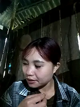 Snapshot of EllyBaby20 chatting on November 18, 2025, 2:17 am EllyBaby20 online show from November 18, 2025, 2:17 am