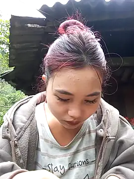 Snapshot of EllyBaby20 chatting on November 21, 2025, 1:59 am EllyBaby20 online show from November 21, 2025, 1:59 am