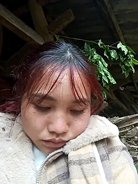 Snapshot of EllyBaby20 chatting on December 4, 2025, 8:23 am EllyBaby20 online show from December 4, 2025, 8:23 am