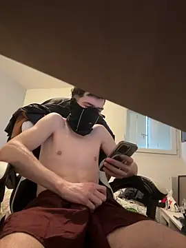 Snapshot of tok_lo24 chatting on December 20, 2025, 1:07 pm tok lo24 online show from December 20, 2025, 1:07 pm