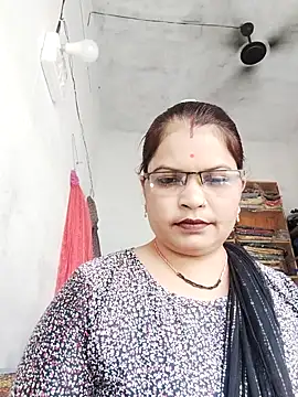 Bhavna hot online show from October 3, 2025, 9:28 am