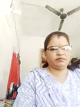 Bhavna hot online show from February 17, 2026, 7:27 am