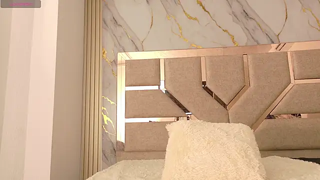 DakotaTylerr online show from October 14, 2025, 11:11 am