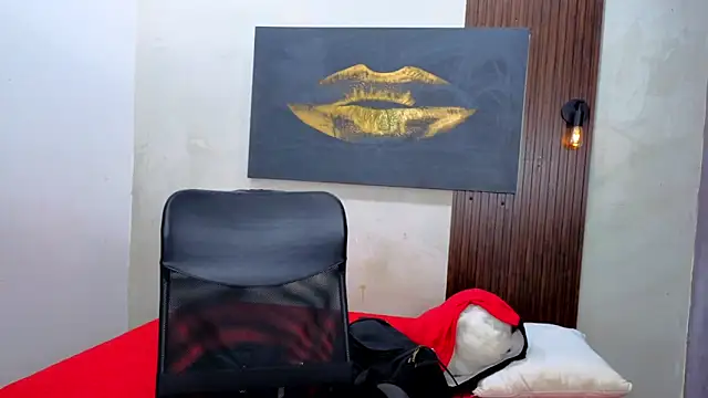 Snapshot of DylanGuss chatting on September 9, 2025, 11:43 am DylanGuss online show from September 9, 2025, 11:43 am