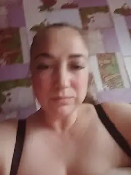 Snapshot of Kiss_Eva chatting on July 6, 2026, 4:09 pm Kiss Eva online show from July 6, 2026, 4:09 pm