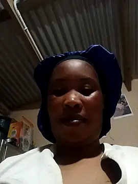 Snapshot of OCEANSQUITERXXX chatting on August 2, 2026, 3:54 pm OCEANSQUITERXXX online show from August 2, 2026, 3:54 pm