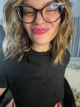 Pribaixinha online show from November 4, 2025, 9:47 pm