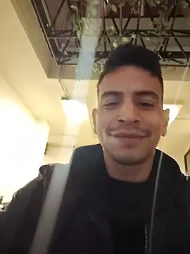 Juann-cock online show from April 30, 2026, 5:03 am