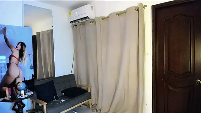 zou quira online show from February 20, 2026, 1:33 pm