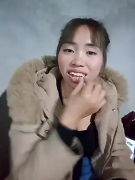 sulove xx online show from March 6, 2026, 2:35 pm