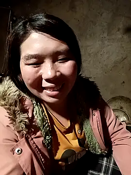 quynhkoolbae online show from January 10, 2026, 1:35 pm