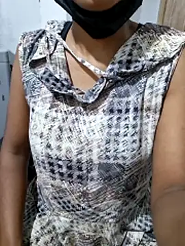 Snapshot of sunny_sweet chatting on June 30, 2026, 5:47 pm sunny sweet online show from June 30, 2026, 5:47 pm