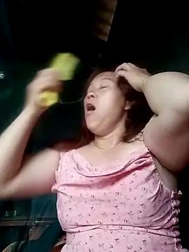 miumiu 00 online show from September 11, 2025, 1:49 am