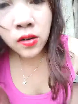 miumiu 00 online show from October 4, 2025, 5:05 am