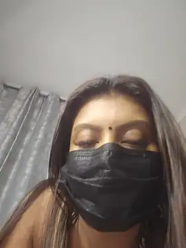 Indian GlowingMiax online show from June 26, 2026, 10:36 pm