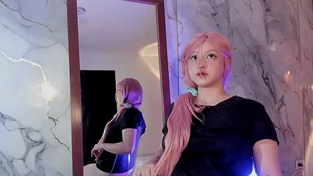 Snapshot of Suxan_White_ chatting on September 14, 2025, 11:53 am Suxan White online show from September 14, 2025, 11:53 am