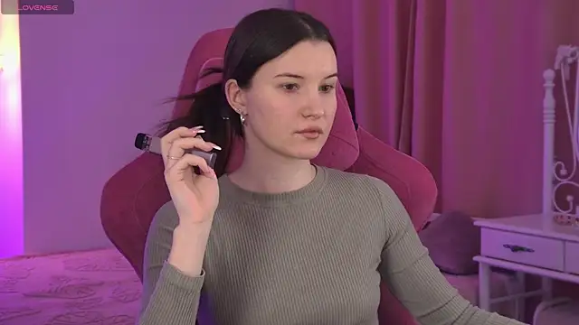 Snapshot of AgataWillis chatting on May 4, 2026, 4:41 am AgataWillis online show from May 4, 2026, 4:41 am