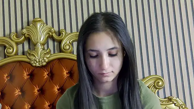 Snapshot of CarolinaBlair chatting on July 14, 2026, 1:41 am CarolinaBlair online show from July 14, 2026, 1:41 am