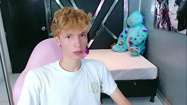 Snapshot of park_jimin1 chatting on October 18, 2025, 12:06 pm park jimin1 online show from October 18, 2025, 12:06 pm