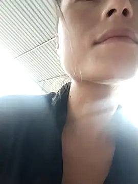 linda bae00 online show from September 29, 2025, 1:33 am