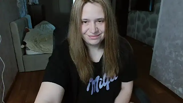 Snapshot of AdelinaLawson chatting on May 13, 2026, 4:54 am AdelinaLawson online show from May 13, 2026, 4:54 am