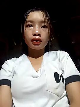 Snapshot of beobeo_2xx chatting on September 27, 2025, 2:16 am beobeo 2xx online show from September 27, 2025, 2:16 am