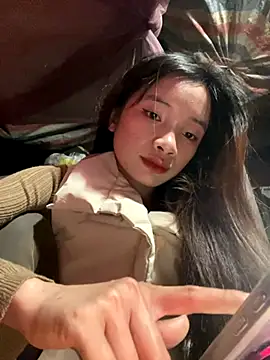 Snapshot of beobeo_2xx chatting on November 22, 2025, 12:48 pm beobeo 2xx online show from November 22, 2025, 12:48 pm