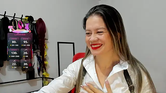 Snapshot of candy_conrad chatting on November 8, 2025, 12:27 pm candy conrad online show from November 8, 2025, 12:27 pm