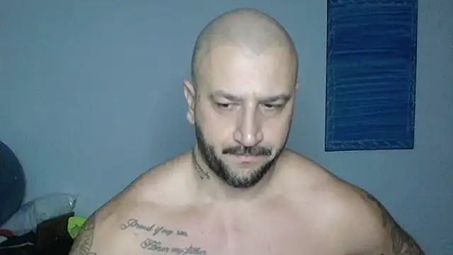 JeanCafa online show from September 17, 2025, 9:38 pm