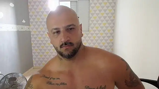 JeanCafa online show from April 7, 2026, 3:34 pm