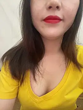 Snapshot of Dieknr chatting on September 10, 2025, 10:43 pm Dieknr online show from September 10, 2025, 10:43 pm