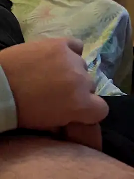 Snapshot of t-dog26 chatting on March 7, 2026, 4:31 am t-dog26 online show from March 7, 2026, 4:31 am