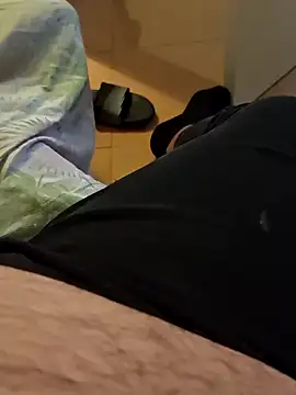 Snapshot of t-dog26 chatting on March 10, 2026, 4:17 am t-dog26 online show from March 10, 2026, 4:17 am