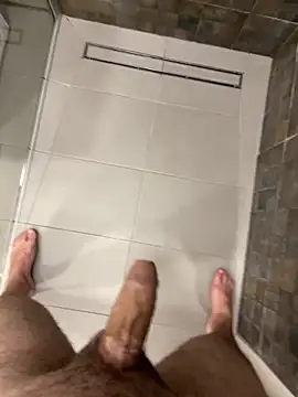 Snapshot of MrZli chatting on November 4, 2025, 5:23 pm MrZli online show from November 4, 2025, 5:23 pm