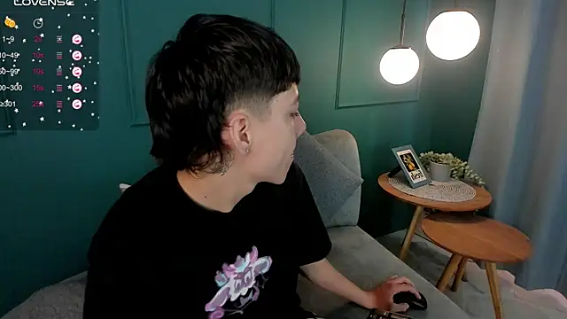 Snapshot of oblivion_deku chatting on June 25, 2026, 2:43 pm oblivion deku online show from June 25, 2026, 2:43 pm