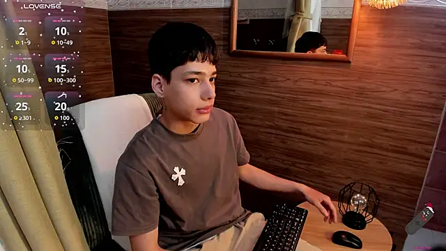 Snapshot of oblivion_deku chatting on August 3, 2026, 2:33 pm oblivion deku online show from August 3, 2026, 2:33 pm