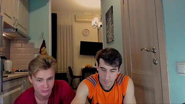 Snapshot of LawrenceMiles chatting on October 30, 2025, 8:31 pm LawrenceMiles online show from October 30, 2025, 8:31 pm