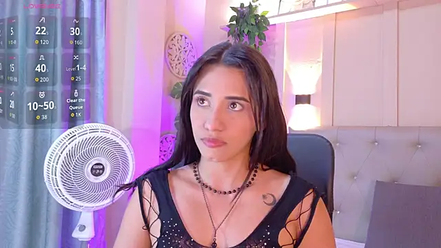 Daiisy kiss online show from December 18, 2025, 7:20 pm