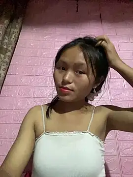 Snapshot of milo_bae chatting on October 29, 2025, 2:03 am milo bae online show from October 29, 2025, 2:03 am